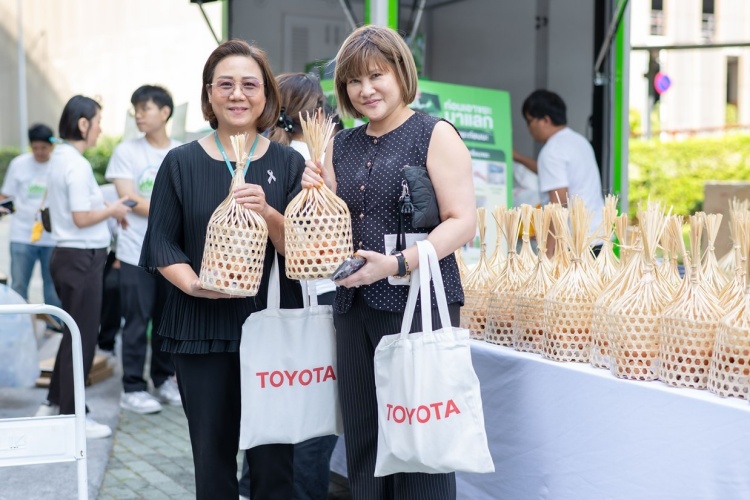 batch_5 Toyota ร่วมกับ SCGC ฉลองความสำเร็จครบรอบ 1 ปี โครงการ “รถเปลี่ยนโลก Mobility Upcycling”