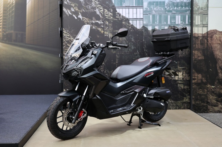 batch_ADV160-4 ไทยฮอนด้า ขนทัพเปิดตัว 5 รถรุ่นใหม่กลางงาน Honda Megafesto 2026