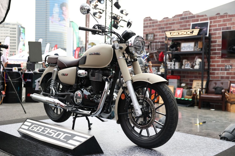 batch_GB-350C-2 ไทยฮอนด้า ขนทัพเปิดตัว 5 รถรุ่นใหม่กลางงาน Honda Megafesto 2026
