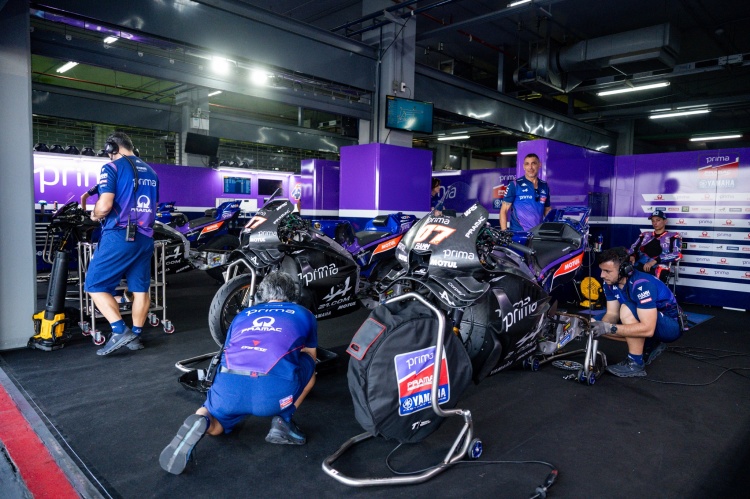 batch_S__593969168 “กวาร์ตาราโร” คัมแบ็กเต็มร้อย นำทัพยามาฮ่าฟูลทีมลงเก็บข้อมูล M1 V4 ศึกโมโตจีพี “บุรีรัมย์ เทสต์”