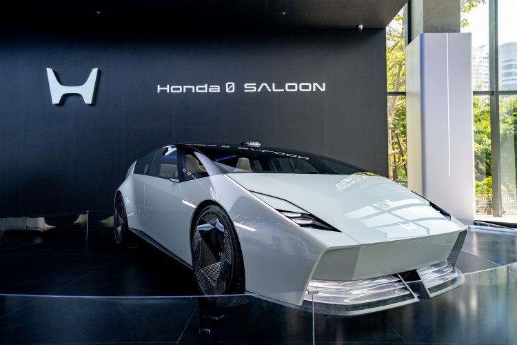 batch_The-M.O.V.E.-by-Honda-Updated_Honda-0-Alpha-and-SALOON-1 Honda 0 α & 0 SALOON สองรถคอนเซ็ปต์แห่งอนาคตมาจัดแสดงใจกลางกรุงเทพฯ