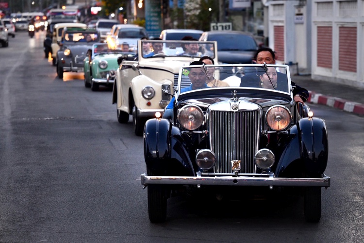 batch_VCCT-001 สมาคมรถโบราณ ร่วมเปิดงานพระนครคีรี-เมืองเพชร ครั้งที่ 39