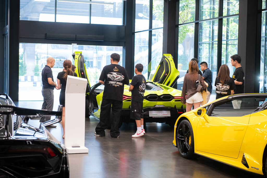 9-1024x683 Lamborghini Bangkok จับมือ Tecnomar ชวนลูกค้าเปิดประสบการณ์การขับขี่ที่สุดแห่งขุมพลังไฮบริดแบบเอ็กซ์คลูซีฟในไทย
