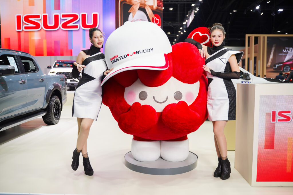 Isuzu-Lady-Yuu-Chan-1024x683 Isuzu จัดเต็มครบทุกไลน์อัพ และอวดโฉมทัพรถแต่งสุดเอ็กซ์คลูซีฟในงาน BIMS 2026