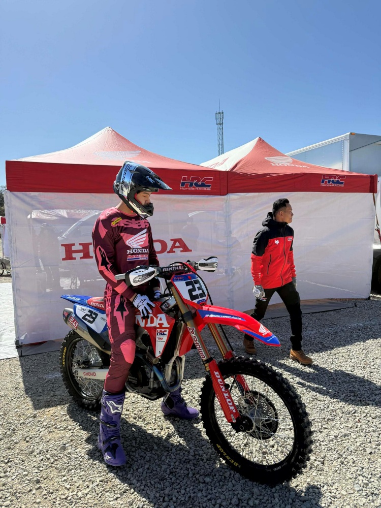 batch_05-JMX2026-สนามแรก “นีโม่-จิรัฎฐ์” ดวลเดือดสู้ไม่ถอย ศึกทางฝุ่นออลเจแปน โมโตครอส แชมเปี้ยนชิพ สนามแรก ชูบุ เดิร์ทฟรีค คัพ