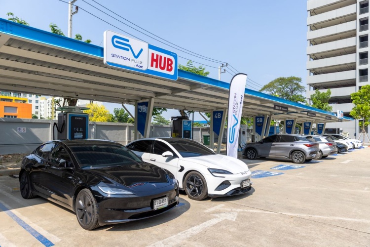 batch_121A4356 EnCo ผนึก OR เปิด EV Station PluZ ณ EnCo Terminal จุดชาร์จกำลังไฟฟ้ารวม 1,300 kW ใจกลางกรุงเทพฯ