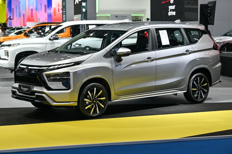 batch_24-NEW-MITSUBISHI-XPANDER-HEV Mitsubishi จัดเต็มเอาใจสายไฮบริด! พร้อมส่งรถเด็ด โปรแรงกระแทกใจที่งาน BIMS 2026