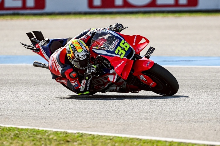 batch_3-มารินี-ท็อปเท็น-สนามแรกที่ไทยแลนด์ “มารินี” ประเดิมคว้าท็อปเท็น โมโตจีพี สนามแรก ไทยแลนด์ กรังด์ปรีซ์ “พราทาม่า” ร้อนแรงเฉียดโพเดียม โมโตทรี