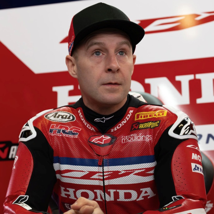 batch_4-ก้อง-สมเกียรติ-ลงเทสสนามที่-2-ประเทศโปรตุเกส “ก้อง-สมเกียรติ” คัมแบ็กสนาม “เวิลด์ ซูเปอร์ไบค์”ลงเทสต์ Honda CBR1000RR-R วันแรกที่ ปอร์ติเมา