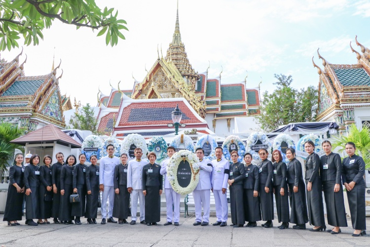 batch_5-2 ลามิน่าร่วมเป็นเจ้าภาพบำเพ็ญกุศลถวายพระบรมศพ  สมเด็จพระนางเจ้าสิริกิติ์ พระบรมราชินีนาถ พระบรมราชชนนีพันปีหลวง