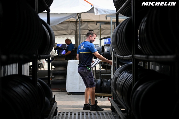 batch_55117182466_49bc795b74_o Michelin รับมือความท้าทายในศึกเปิดฤดูกาล MotoGP ณ สนามช้างฯ
