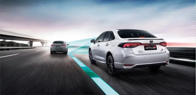 batch_9d152ac00e9d0ad0284553c3135953e542fb57f2be504f4084cdc1b822888a270 New Toyota Corolla Altis (2026) ยกระดับความคุ้มค่าในทุกด้าน เริ่มต้น 909,000 บาท