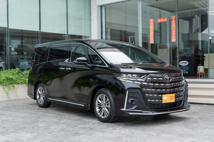 batch_Alphard-Black-Pearl-Edition-by-ETON-GROUP-1 ETON GROUP ขนขบวนรถ MPV นำเข้าสุดหรู อัดแคมเปญแน่นลุยงาน BIMS 2026