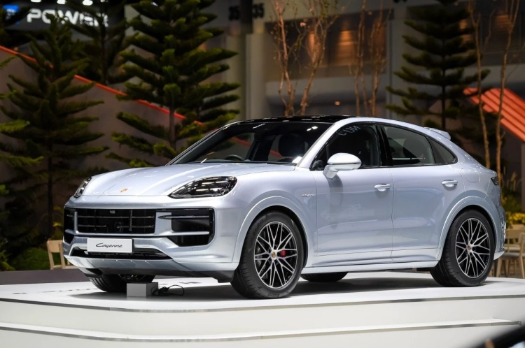 batch_BIMS-2026_8 Porsche Cayenne Electric เปิดราคาอย่างเป็นทางการในงาน BIMS 2026