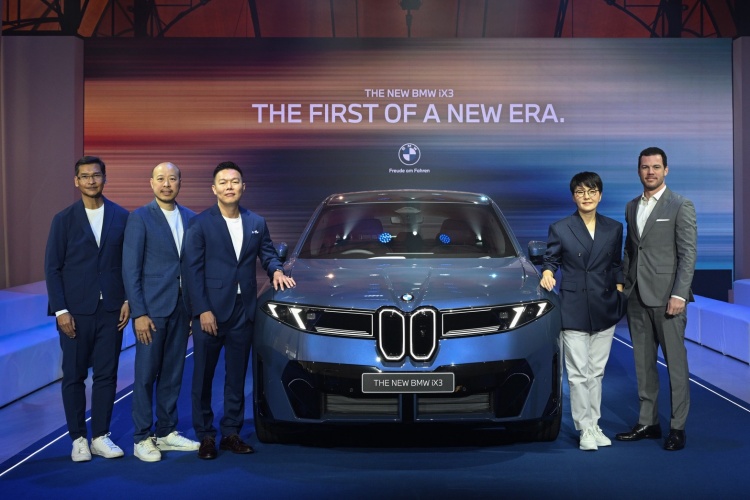 batch_BMW-iX3-50-xDrive-M-Sport-9_0 BMW iX3 50 xDrive M Sport  ยานยนต์ไฟฟ้ารุ่นแรกจากเจเนอเรชั่น “Neue Klasse” มาถึงไทยแล้ว