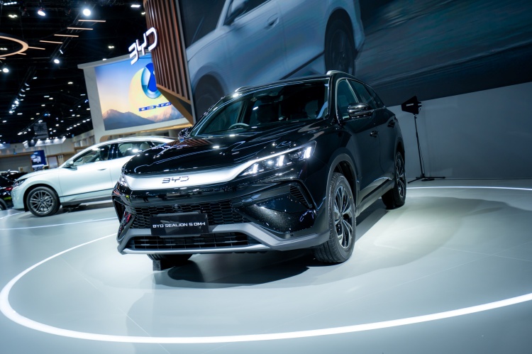 batch_BYD-MOTOR-EXPO-2026-__228 BYD เปิดตัวรถยนต์ใหม่ถึง 4 รุ่นพร้อมกันในงาน BIMS 2026 ครอบคลุมทั้ง EV และ PHEV เป็นครั้งแรกในประเทศไทย