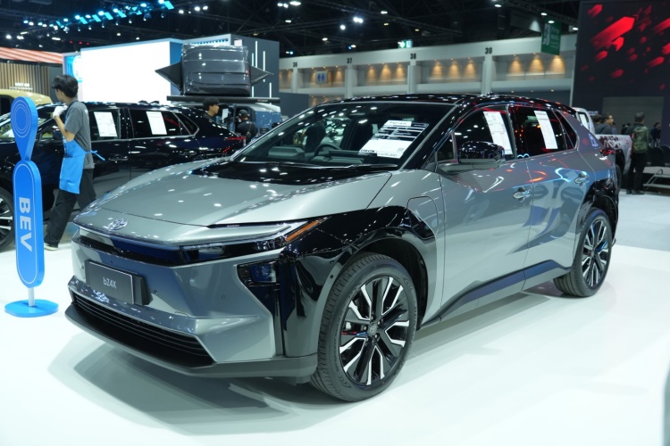 batch_DSC09462 Toyota จัดแคมเปญข้อเสนอพิเศษให้คุณเป็นเจ้าของได้คุ้มค่าในงาน BIMS 2026