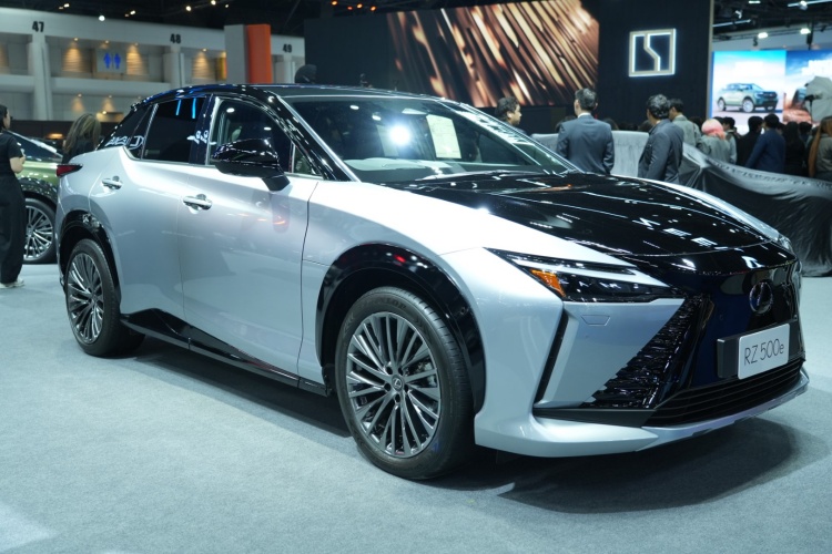 batch_DSC09515 Lexus ยลโฉม The New Lexus IS อย่างเป็นทางการในงาน BIMS 2026