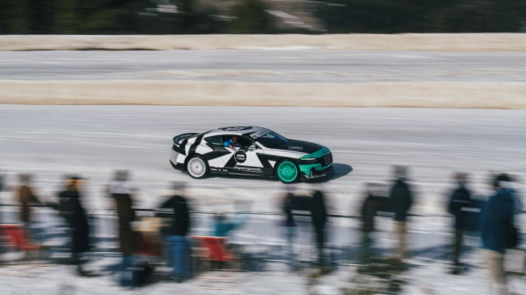 batch_FAT-Ice-Race-Big-Sky-2 Bentley โชว์สมรรถนะ Continental GT Supersports กลางหิมะ พร้อมเปิดตัว Bentayga X Concept ในงาน FAT Ice Race