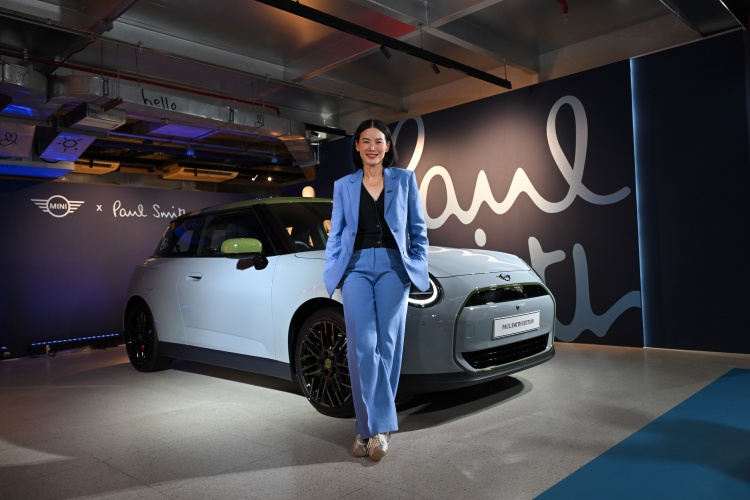 batch_MINI-Paul-Smith-1081 Mini Cooper Paul Smith Edition ผสานสองตำนานแห่งดีไซน์สัญชาติอังกฤษให้แฟน ๆ ชาวไทยได้เป็นเจ้าของ