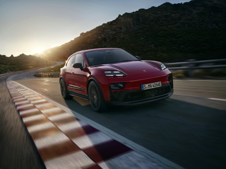 batch_Macan-GTS-1 The New Porsche Cayenne Turbo Electric เตรียมเปิดตัวครั้งแรกในเอเชียตะวันออกเฉียงใต้ที่งาน BIMS 2026