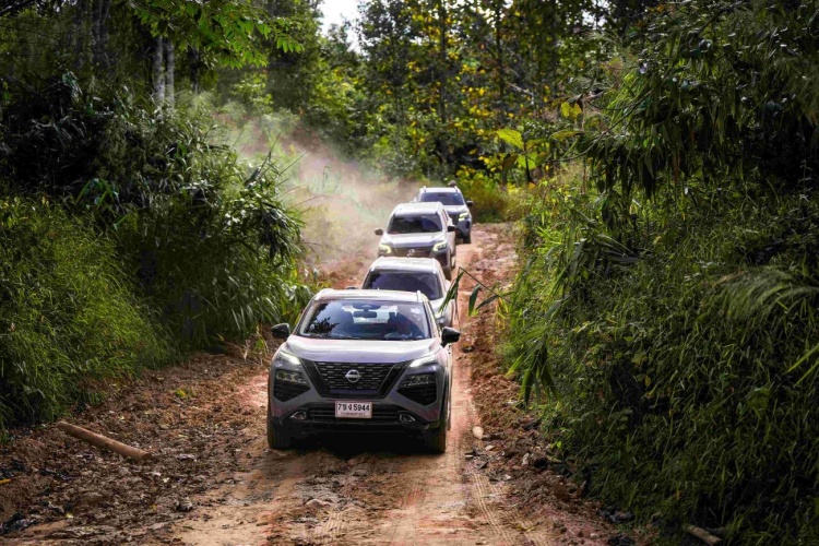 batch_NISSAN-x-WWF_04 นิสสัน ประเทศไทย สานต่อความร่วมมือกับ WWF ประเทศไทย ปีที่ 3 เสริมทัพภารกิจอนุรักษ์ด้วยพลังความ “ทน พร้อม ลุย”