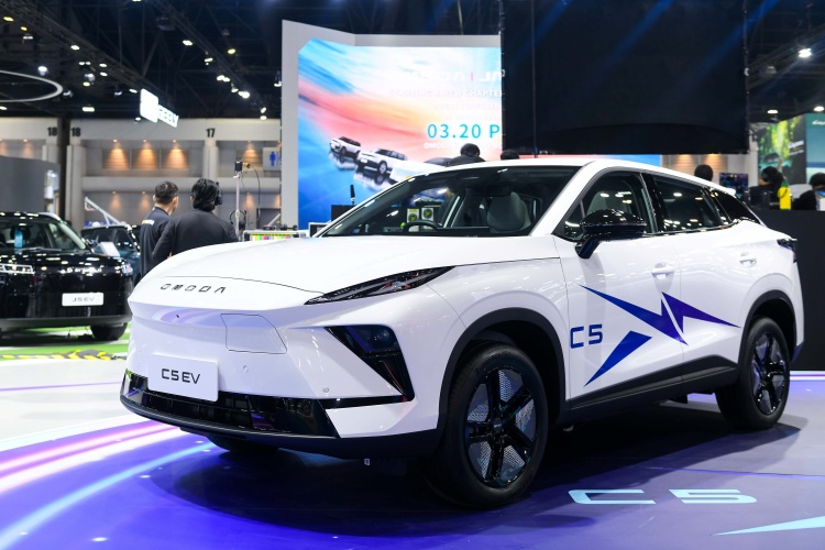 batch_OJ_BKK-Motorshow-142 OMODA & JAECOO เผยโฉม OMODA C5 EV MAX+ ยนตรกรรมไฟฟ้าอัจฉริยะที่ออกแบบมาเพื่อไลฟ์สไตล์ยุคใหม่ที่กล้าแตกต่าง