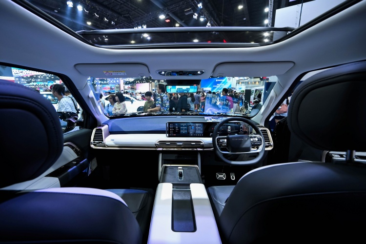 batch_eTerron9_Console MAXUS eTerron 9 ประกาศราคาอย่างเป็นทางการด้วยราคาพิเศษเริ่มต้นที่ 1,590,000 บาท