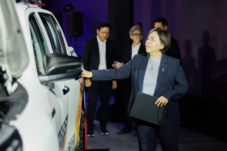 batch_อาชีวะ-ท้าแต่งแซด-ปี3-H-106 ทีม Touch Line คว้าชัยการประกวดแต่งรถกระบะไฮลักซ์ รีโว่ แซดอิดิชั่น ประจำปี 2569