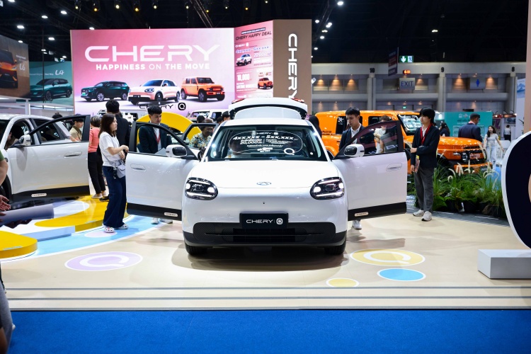 batch_03_เชอรี-ประเทศไทย-เปิดตัวในงาน-Motor-Show-ครั้งแรก-กระแสแรง-2 Chery กระแสแรง ยอดจองในงาน Motor Show 2026 ทะลุกว่า 3,400 คัน ใน 7 วัน