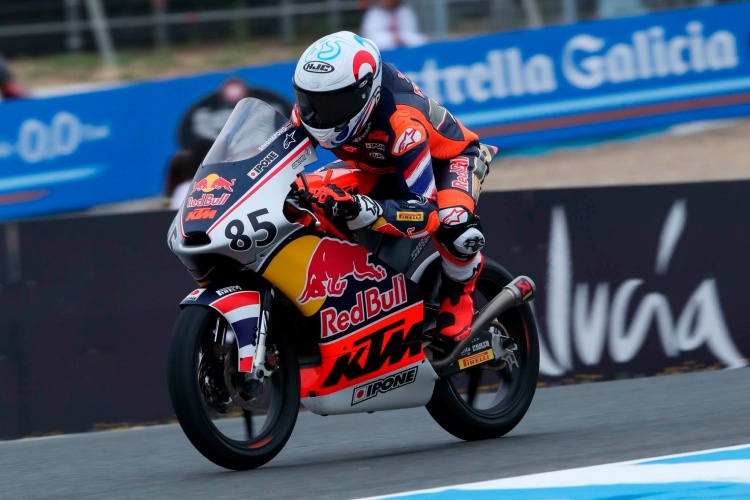 batch_1-rookie-cup-round-1-Jerez-race-2 “ไม้คิว-เกียรติศักดิ์” ฟอร์มฮอต เก็บแต้มต่อเนื่อง ศึก เรดบูล โมโตจีพี รุกกีส์ คัพ 2026 เฮเรซ ราวด์ เรซ 2