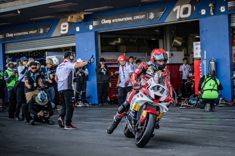 batch_15.1000th เจาะลึก Asia Road Racing 2026 ทัพนักบิดไทยเตรียมปะทะดาวดังทวีป ครั้งแรกกับ “Pitwalk-รถแห่สุดโจ๊ะ”กระหึ่มแทร็ก