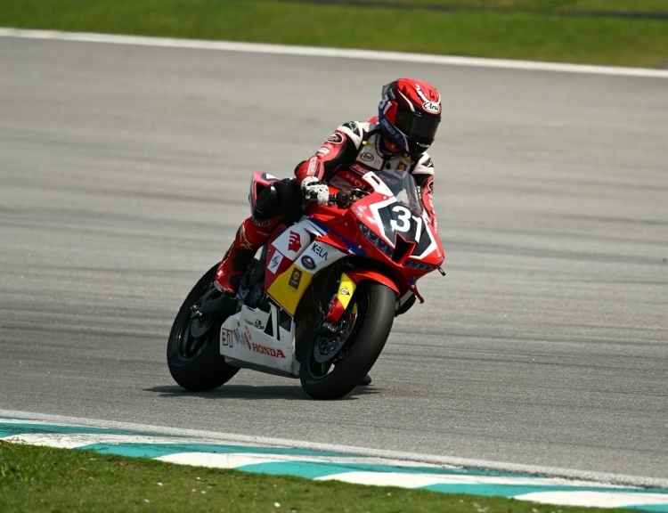 batch_3-ข่าวพรี-Malaysia-Superbike “ฮอนด้า เรซซิ่ง ไทยแลนด์” ส่งสองนักบิดดาวรุ่ง "มิกซ์-ธนัช" กับ “ไฮเปค-กฤษฎา” ควบรถ Honda CBR600RR ลุยศึก มาเลเซีย ซูเปอร์ไบค์ 2026 สนามแรก