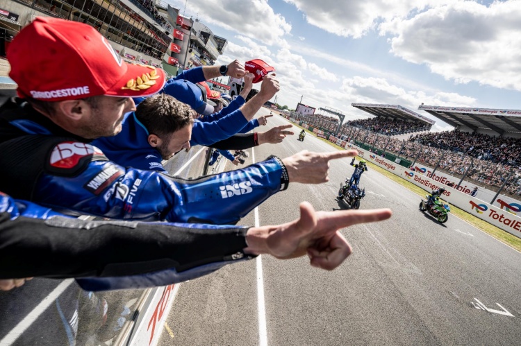 batch_674761338_1361136986059435_6501936381617972263_n YART YAMAHA สร้างประวัติศาสตร์ ผงาดแชมป์ศึกเอ็นดูรานซ์ เวิลด์ แชมเปียนชิพ เปิดฤดูกาล “เลอมองส์ 24 ชั่วโมง” คว้าชัยสมัยที่ 6