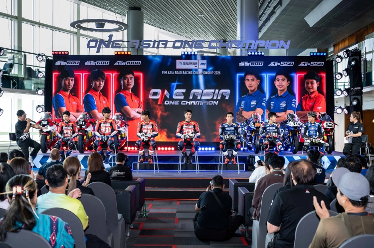 batch_8-2 ไทยกระหึ่ม! แถลงใหญ่ "Asia Road Racing 2026" ปรับกติกาใหม่การันตีมันส์ทุกโค้ง ยกระดับสู่แพลตฟอร์มการแข่งขันที่ดุเดือดที่สุดในทวีป