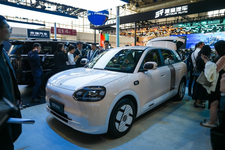 batch_Chery-เผยโฉมยนตรกรรมแห่งอนาคต-ในงาน-2026-Beijing-International-Automotive-Exhibition-9 Chery เผยโฉม 3 รุ่นเรือธงใหม่สเปคตลาดโลกในงาน 2026 Beijing International Automotive Exhibition
