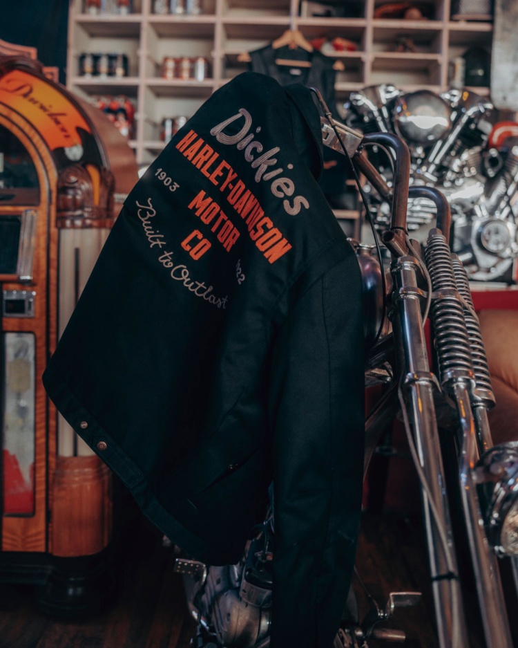 batch_HDxDickies_004 Dickies x Harley-Davidson กลับมาอีกครั้งกับคอลเลกชัน “Built to Outlast” โดดเด่นชัดเจนในทุกเส้นทาง