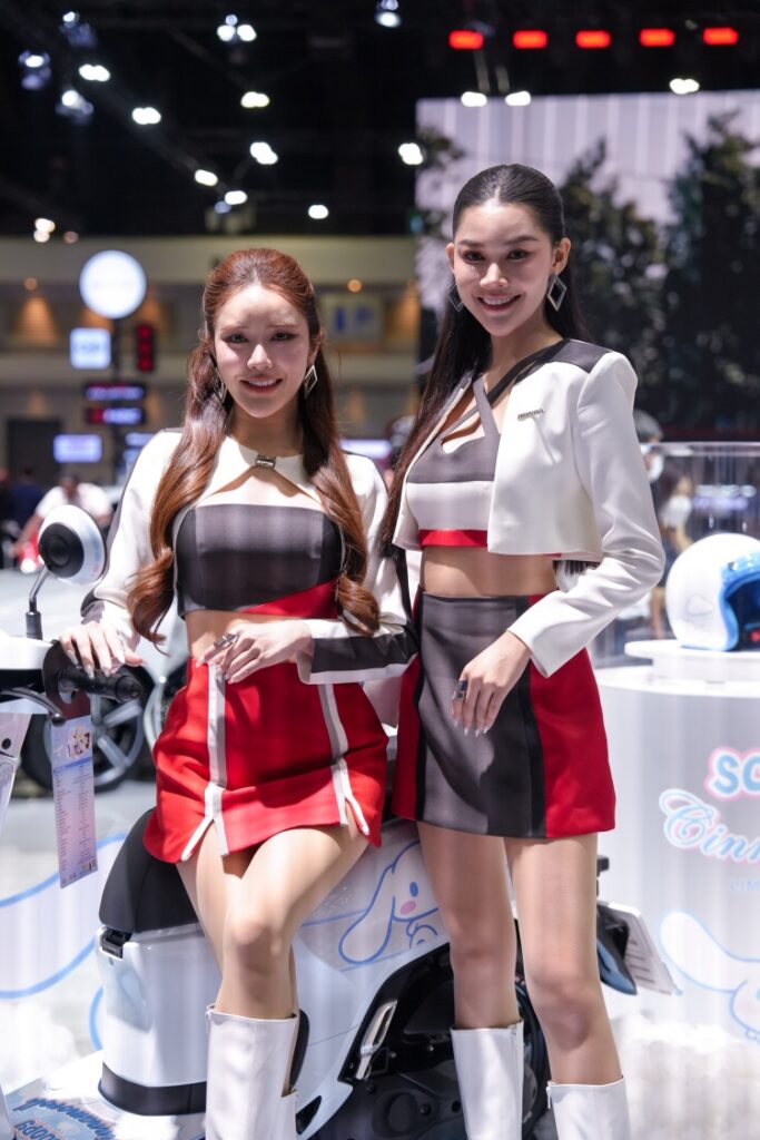 batch_Honda-Motor-Show-Best-Costume-2026_03-683x1024 Honda คว้า Best Costume Design Award จากงาน BIMS 2026 ชูดีไซน์ที่สะท้อนไลฟ์สไตล์ที่หลากหลาย