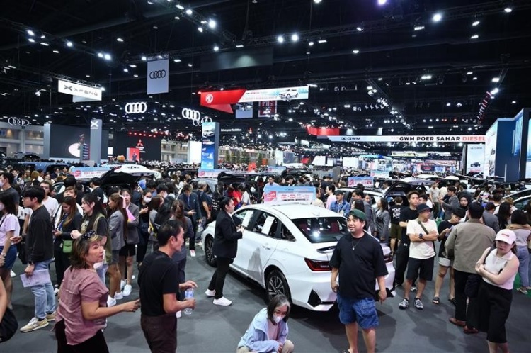 batch_Image-4 Toyota คว้ายอดจองสูงเป็นประวัติการณ์ในงาน BIMS 2026 ถึง 15,750 คัน