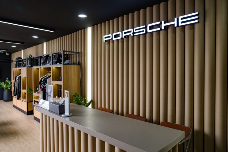 batch_Porsche-NOW-Bangkok-17 “Porsche NOW Bangkok” โชว์รูมป๊อปอัพแห่งใหม่ล่าสุด ในย่านกัลปพฤกษ์
