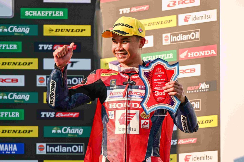 22-ARRC-สนาม-2-บุรีรัมย์-1024x683 “ฮอนด้า เรซซิ่ง ไทยแลนด์” สร้างผลงานกระหึ่มโฮมเรซ คว้าวินเนอร์-กวาด 5 โพเดียม จาก 3 รุ่นท็อปศึก ARRC 2026