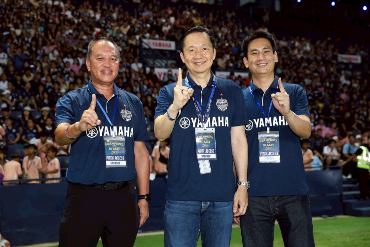 batch_02-ยามาฮ่าร่วมฉลองความยิ่งใหญ่-บุรีรัมย์-ย ยามาฮ่าร่วมฉลองความยิ่งใหญ่ “บุรีรัมย์ ยูไนเต็ด” ผงาดคว้าแชมป์ไทยลีกสมัยที่ 11