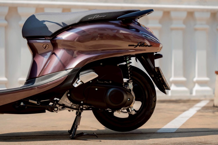 batch_08 NEW YAMAHA GRAND FILANO HYBRID สีใหม่สุดพรีเมียม “รถนิยม” งามแบบไทย
