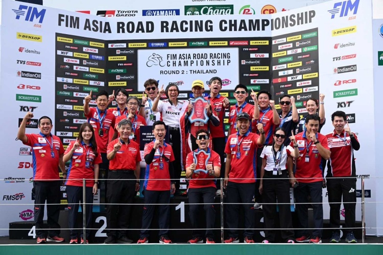 batch_1-ARRC-SS600 แรงทะลุลองแล็ป! “มิกซ์-ธนัช” บิด Honda CBR600RR ฝ่าลองแล็ป ไล่แซงเดือดทะยานคว้าวินเนอร์