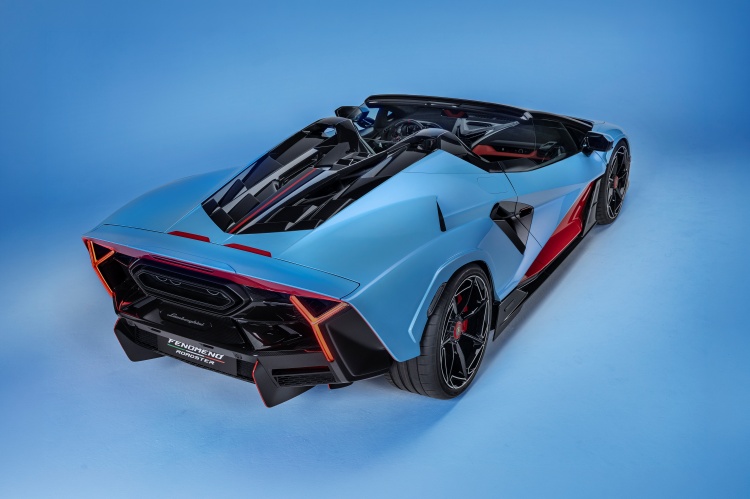batch_11-1 Lamborghini Fenomeno Roadster ปรากฏการณ์ใหม่แห่งซูเปอร์สปอร์ต V12 ไฮบริด 1,080 แรงม้า เพียง 15 คันทั่วโลก