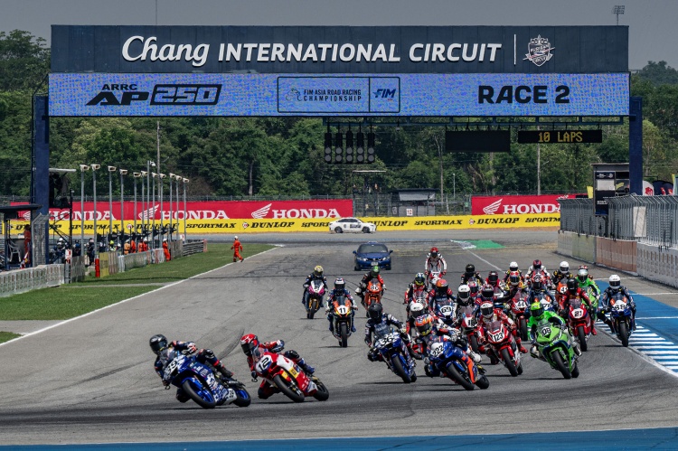 batch_14.AP250_ ธงไทยกระหึ่มเอเชีย! 5 นักบิดผงาดกวาดโพเดียม ซิว 2 แชมป์ ศึก Asia Road Racing สนาม 2