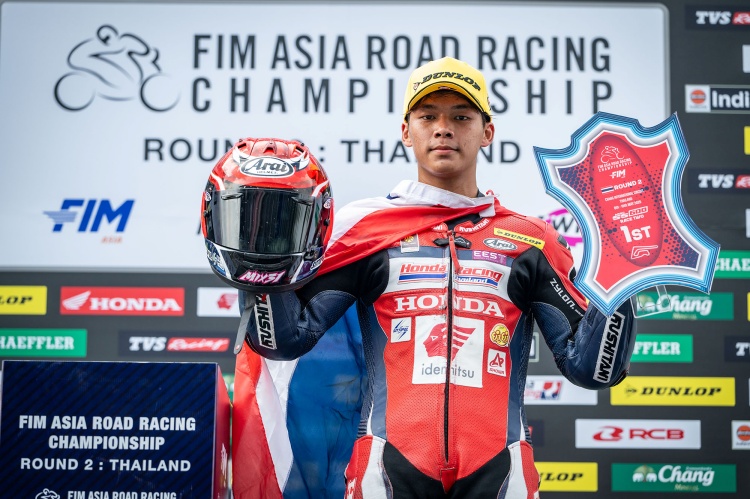 batch_20.SS600_ ธงไทยกระหึ่มเอเชีย! 5 นักบิดผงาดกวาดโพเดียม ซิว 2 แชมป์ ศึก Asia Road Racing สนาม 2