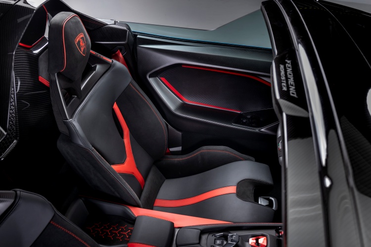 batch_22-1 Lamborghini Fenomeno Roadster ปรากฏการณ์ใหม่แห่งซูเปอร์สปอร์ต V12 ไฮบริด 1,080 แรงม้า เพียง 15 คันทั่วโลก