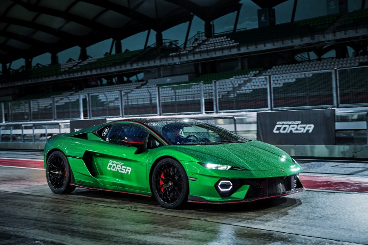 batch_4-1 Lamborghini จัดโปรแกรมปลดปล่อยพลัง Temerario เต็มพิกัด ณ สนามเซปัง