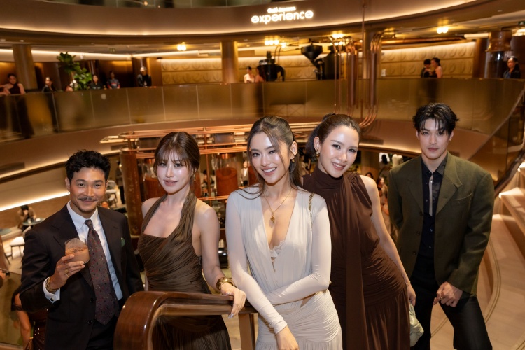 batch_ภาพรวมเซเลป “Café Amazon Experience Flagship Store Ari” ปักหมุดแฟล็กชิปสโตร์แห่งแรกของโลก ณ อารีย์